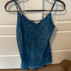 CAbi adjustable strap top